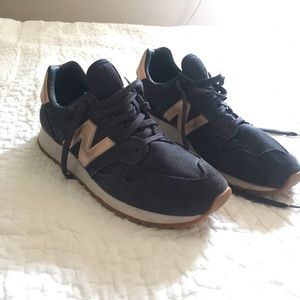 New Balance Sneakers